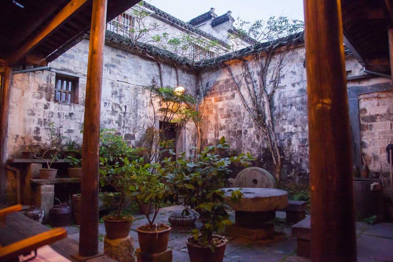 Pig'S Boutique Hotel Xidi Yi (Anhui) Exterior photo